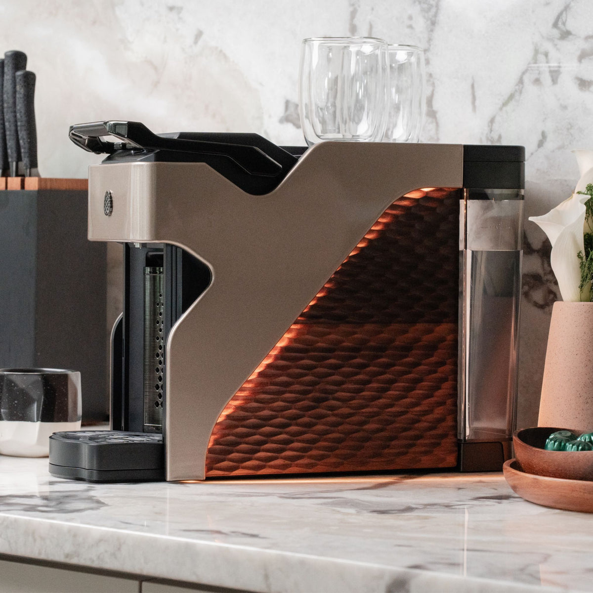 Line1 Espresso and Coffee Machine: Champagne & Grain